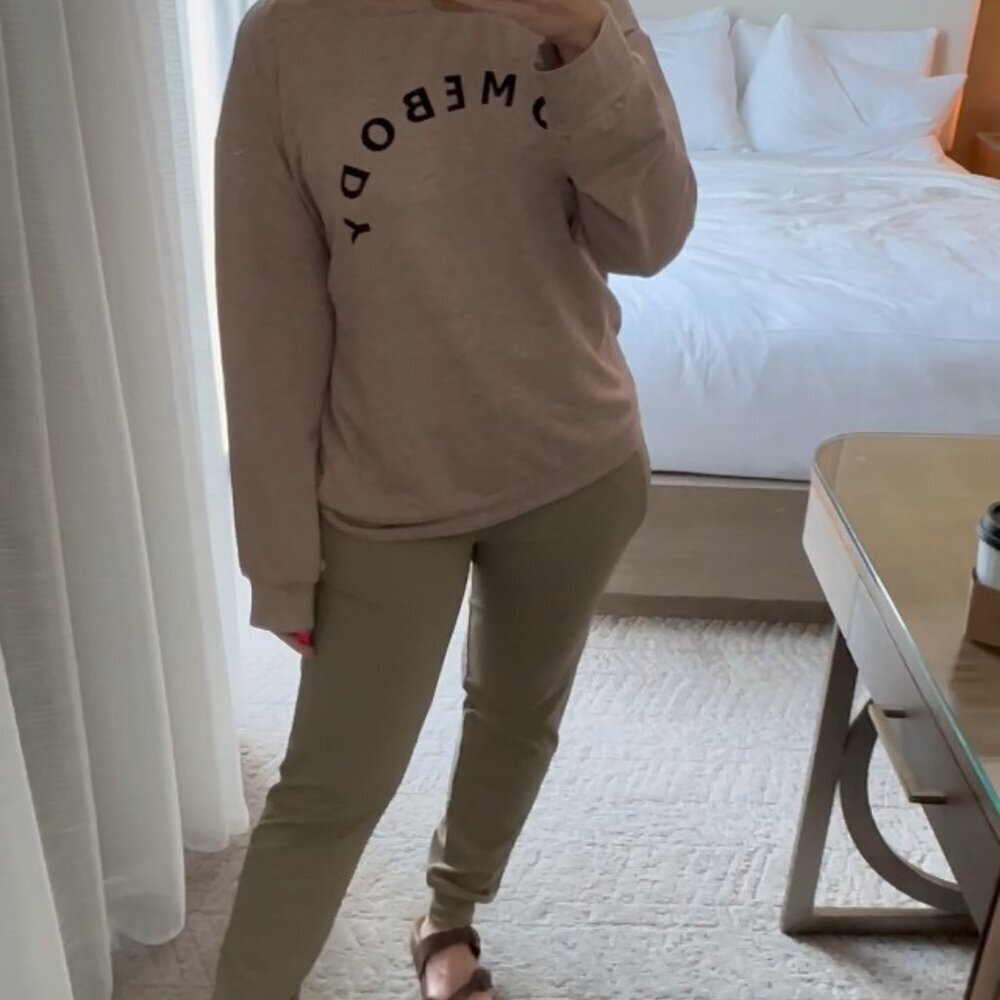 Graphic Letter Pullover Sweatshirt Oversized Casual Chic Long Sleeve Crewneck - Picture 5 of 8